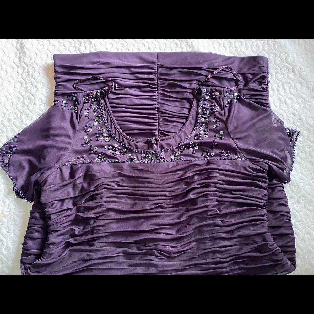 Adrianna Papel. Size 20w